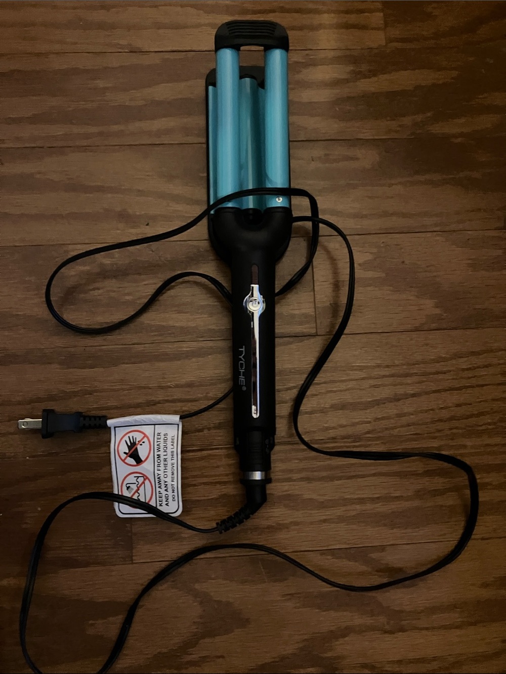 Tyche Metallic Blue Triple Barrel Hair Waver